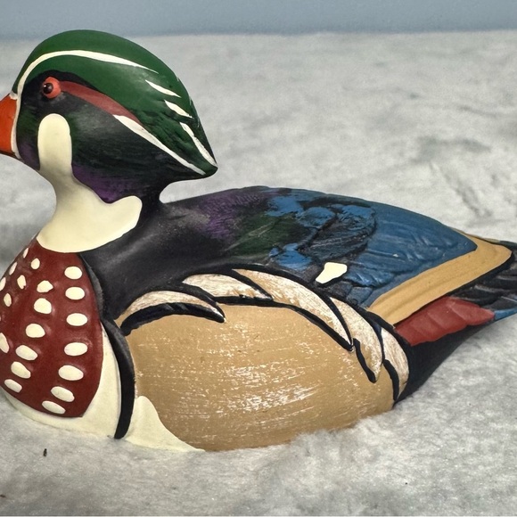 Pair of Vintage Avon 1984 Wood Duck Figure Collector Duck Series – Hand Painted - Picture 5 of 15